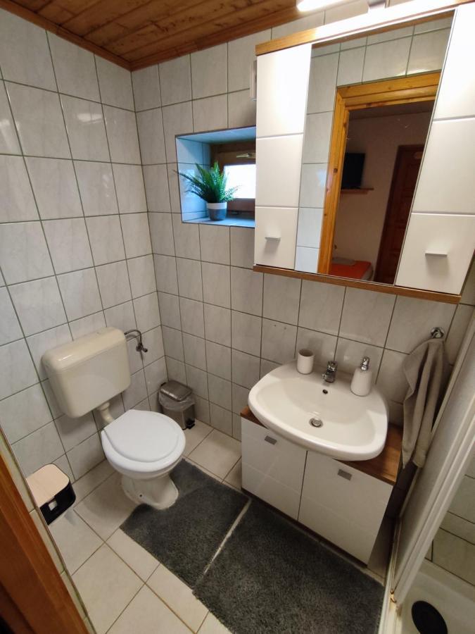 Suello Feszek Apartman Apartment ทิสซาฟือแรด ภายนอก รูปภาพ